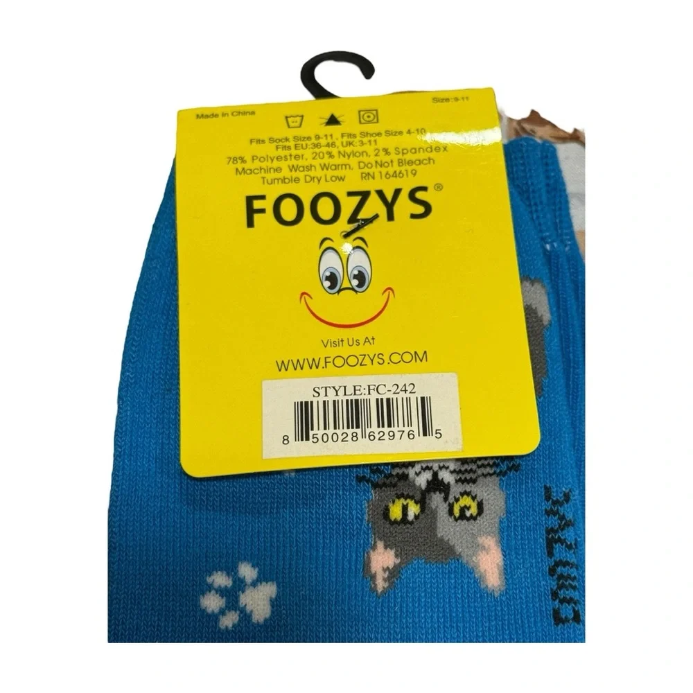 Foozy’s Novelty Blue Cat Socks NWT Size 9-11 Adult